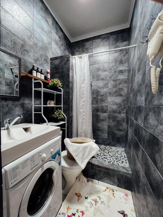 Cosy flat in the city center Astana Luaran gambar